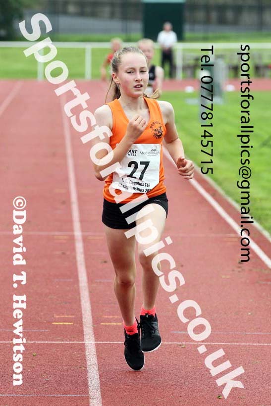 Women and Girls 1500 metres, 2021 North Eastern Track and Field Champs., Middesbrough. Photo: David T. Hewitson/Sports for All Pics